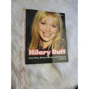 Hilary duff book y2k